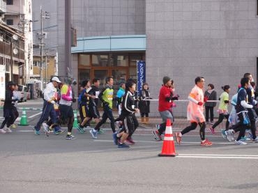 熊本城マラソン2014 ε=ε=o( ^０^)o|「花よね」　（熊本県熊本市中央区の花屋）のブログ